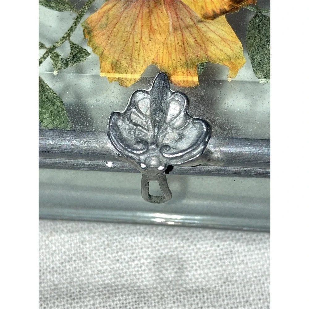 Vintage Square Jewelry/trinket Box Beveled‎ Glass with Pressed Flowers